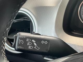 volkswagen-up!-1.0-high-up-16920-km