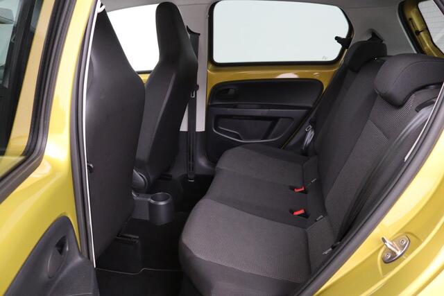 Volkswagen UP! 1.0 Take Up! | Airco | Elektrische ramen | Radio | LED | Honey Yellow Metallic