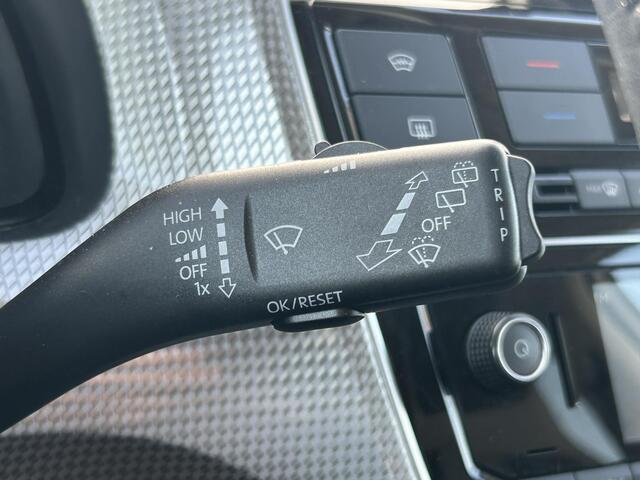 Volkswagen UP! e-Up! e-up! / Voorruitverwarming / Bluetooth / Cruise control / Stoelverwarming Voorzijde /
