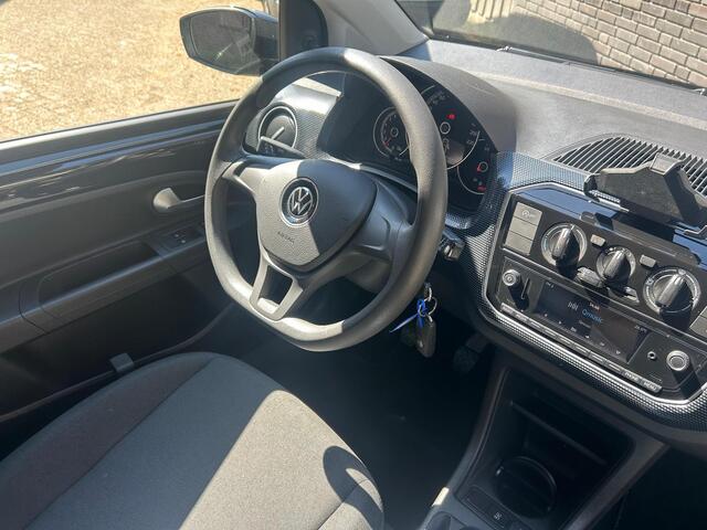 Volkswagen UP! 1.0 DAB + l Airco l Allseasonbanden l Lichtsensor