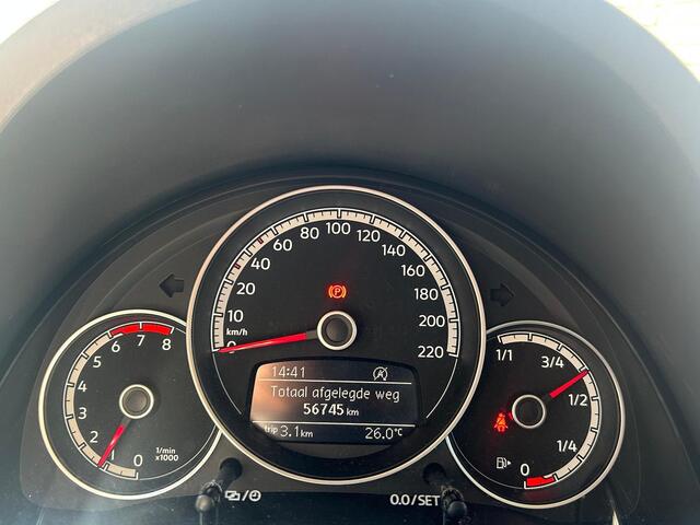 Volkswagen UP! 1.0 DAB + l Airco l Allseasonbanden l Lichtsensor