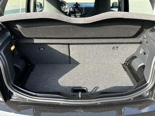 Volkswagen UP! 1.0