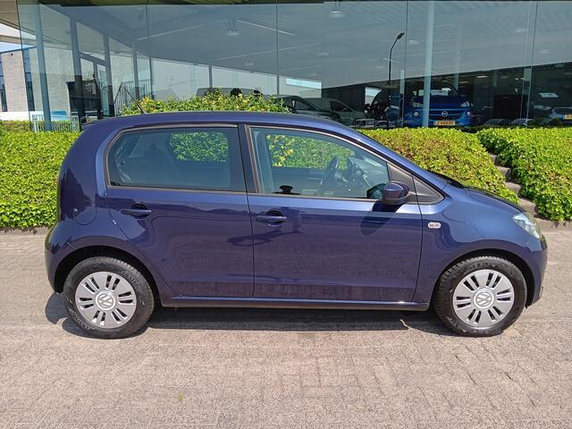 Volkswagen UP! 1.0 MOVE BlueMotion, AIRCO, Navigatie, stuurbekr. etc. incl. 12 maanden BOVAG-garantie