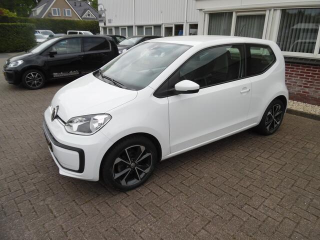 Volkswagen UP! vw move up