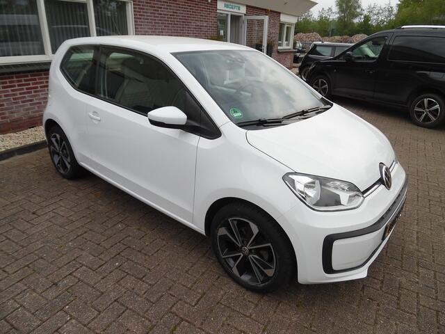 Volkswagen UP! vw move up