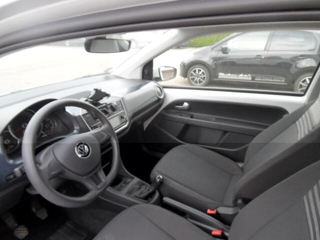 Volkswagen UP! vw move up