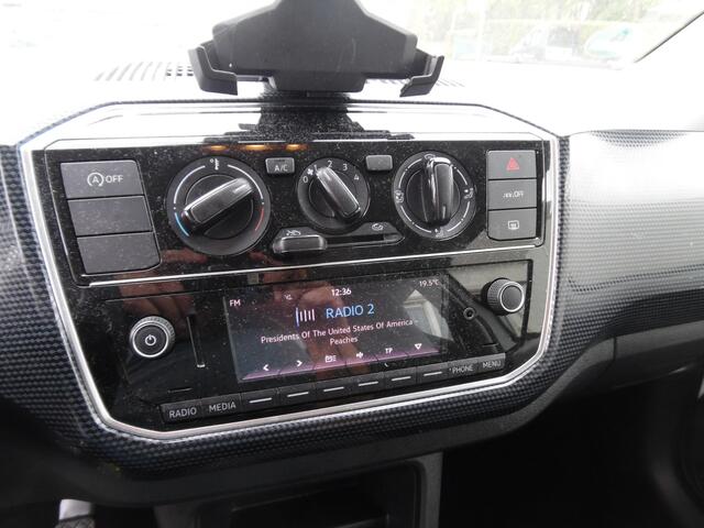 Volkswagen UP! vw move up