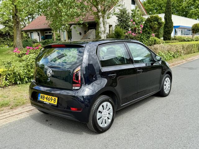 Volkswagen UP! 1.0 BMT move up! AircooNAP