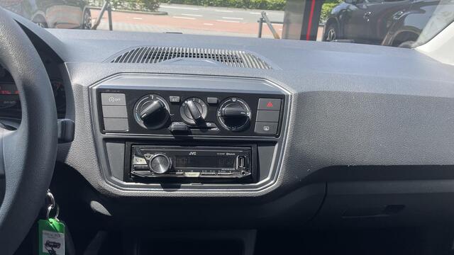Volkswagen UP! 1.0 BMT take up! | Airco