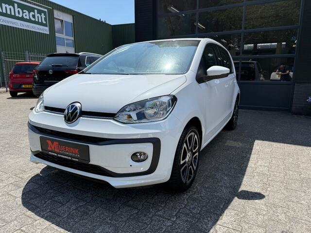 Volkswagen UP! 1.0 BEATS BJ.2022 AIRCO CRUISE STOELVERW. CAMERA