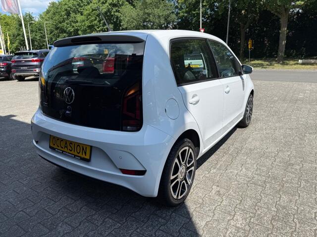 Volkswagen UP! 1.0 BEATS BJ.2022 AIRCO CRUISE STOELVERW. CAMERA