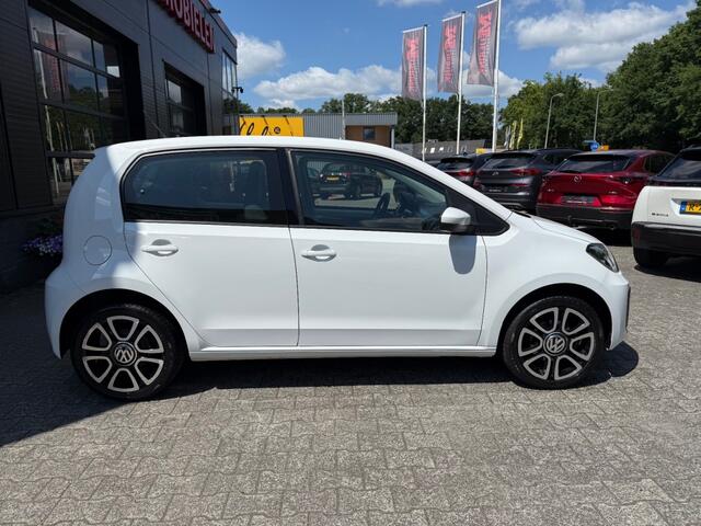 Volkswagen UP! 1.0 BEATS BJ.2022 AIRCO CRUISE STOELVERW. CAMERA