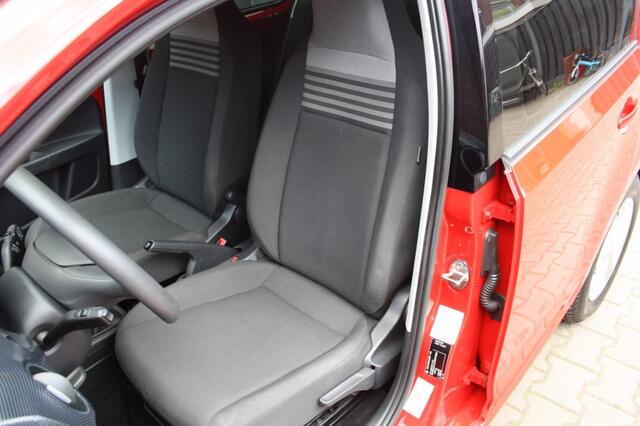 Volkswagen UP! Airco Cruise Stoelverw. 5DRS