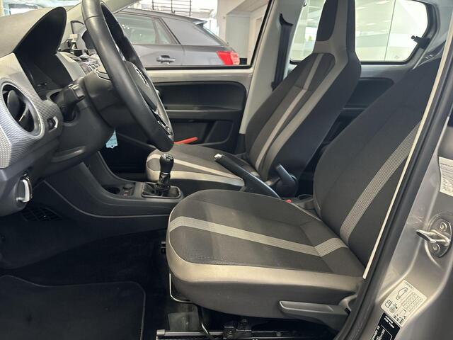 Volkswagen UP! 1.0 60pk BMT high up! · Airco · P-Sensoren · Bluetooth · Telefoon Dock · Elek. Ramen · 15'' Inch ·