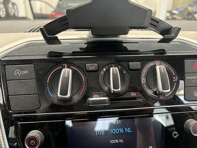 Volkswagen UP! 1.0 60pk BMT high up! · Airco · P-Sensoren · Bluetooth · Telefoon Dock · Elek. Ramen · 15'' Inch ·