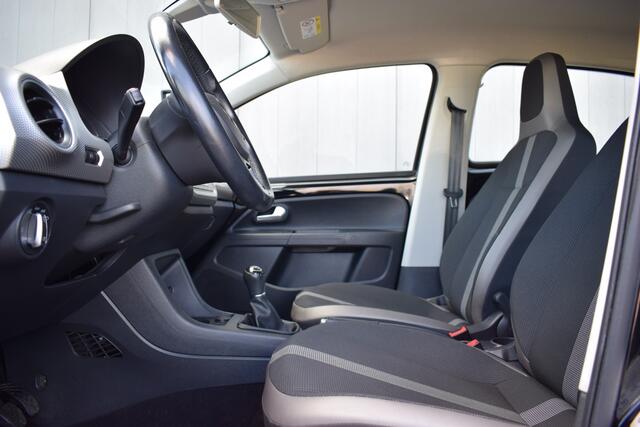 Volkswagen UP! 1.0 BMT 5Drs High Up! Airco | Telefonie | Isofix | 15 Inch LMV | Cruise Control
