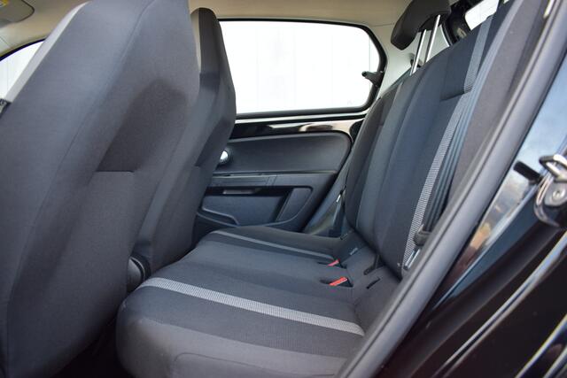 Volkswagen UP! 1.0 BMT 5Drs High Up! Airco | Telefonie | Isofix | 15 Inch LMV | Cruise Control
