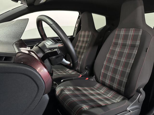 Volkswagen UP! 1.0 TSI GTI - Camera / Bluetooth / Stoelverw.