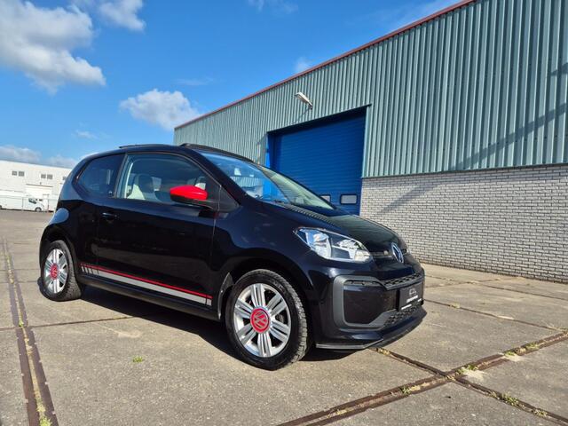 Volkswagen UP! BEATS UP! 90PK Pano-dak Airco Leder