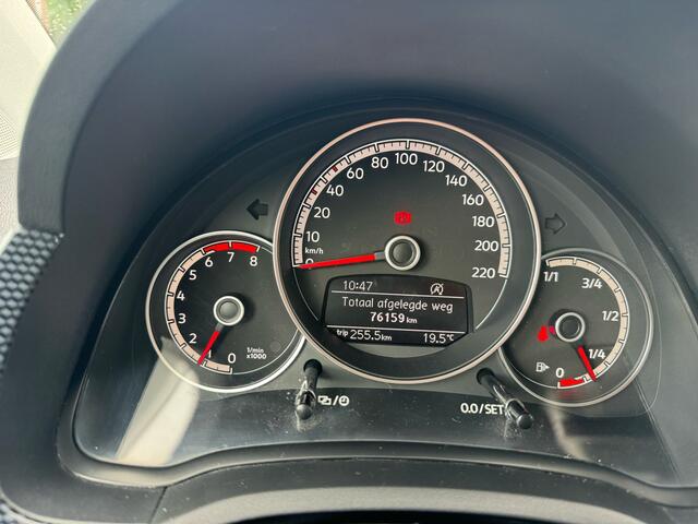 Volkswagen UP! 1.0 stoelverw, airco, multi stuur