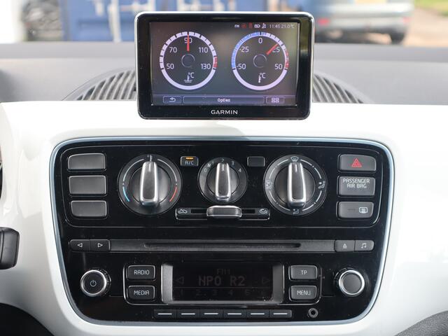 Volkswagen UP! 1.0 move up! BlueMotion / navi