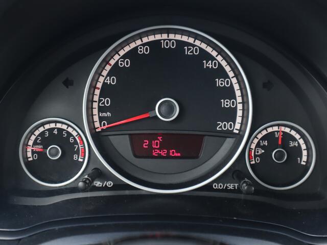 Volkswagen UP! 1.0 move up! BlueMotion / navi