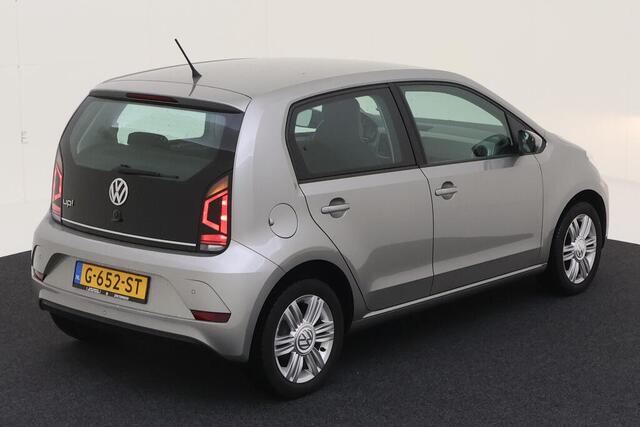 Volkswagen UP! 1.0 BMT 60pk high up! / Cruise Control / Camera / Parkeersensoren Achter / 15" LMV