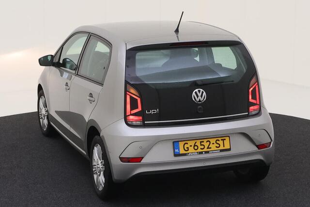 Volkswagen UP! 1.0 BMT 60pk high up! / Cruise Control / Camera / Parkeersensoren Achter / 15" LMV