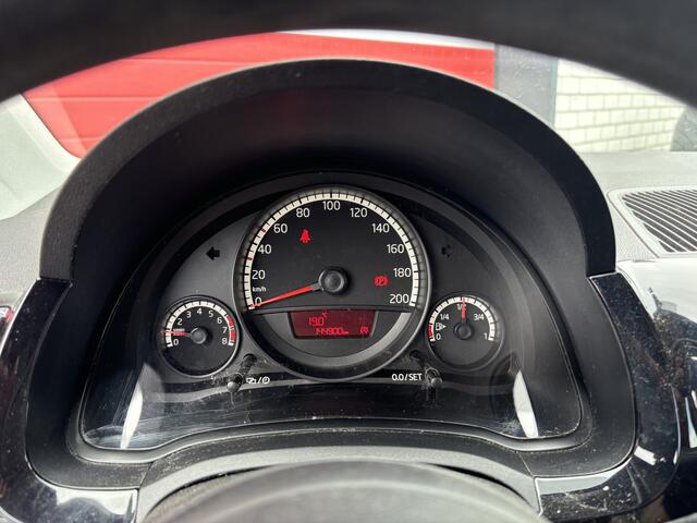 Volkswagen UP! 1.0 move up! BlueMotion AIRCO / ELEK RAMEN / RADIO-CD / NL-AUTO