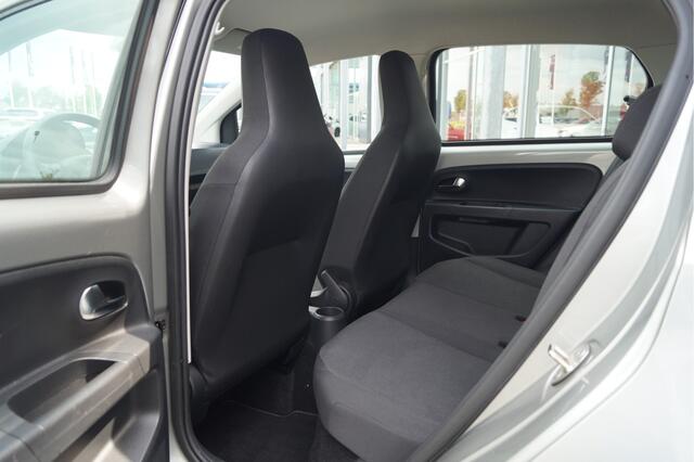 Volkswagen UP! 1.0 BMT move up!