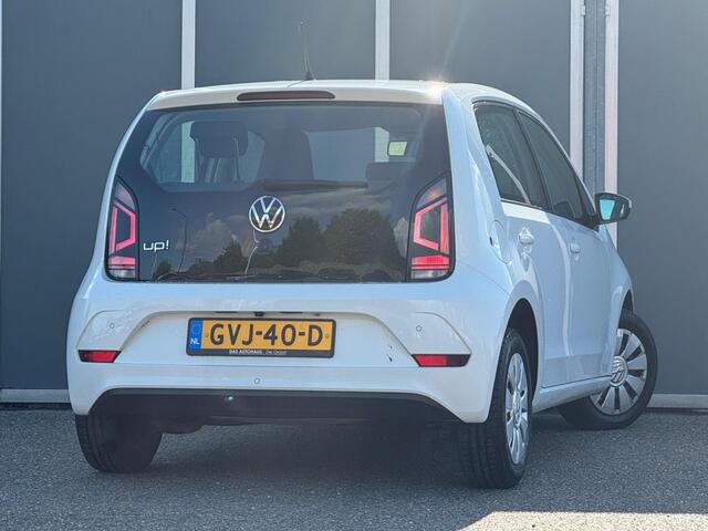 Volkswagen UP! 1.0 BMT 65pk Move Up! | Airco | Camera | Cruise | Stoelverwarmin