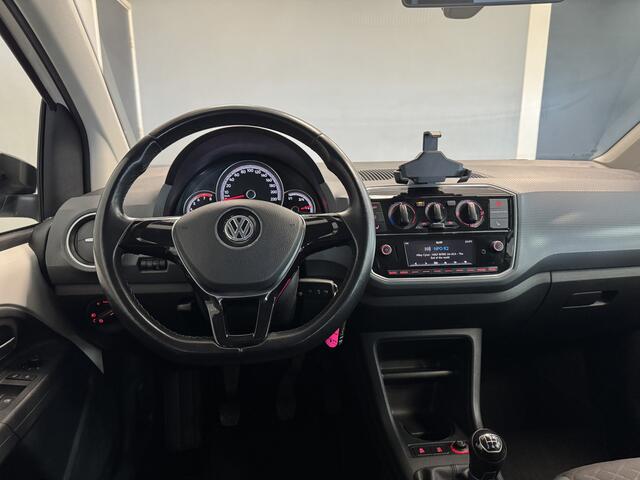Volkswagen UP! 1.0 Stoelverwarming/Parkeersensoren/Cruise