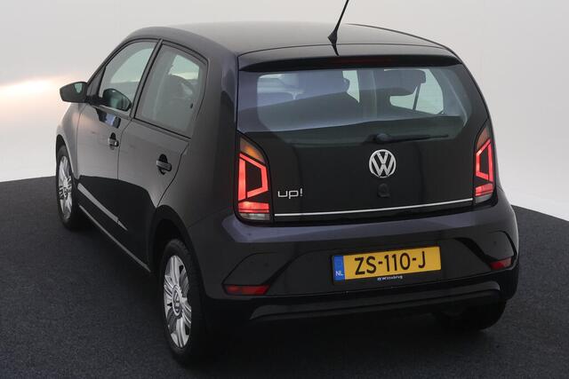 Volkswagen UP! 1.0 BMT high up! / PARK. SENSOREN/ AIRCO/ 15" LMV