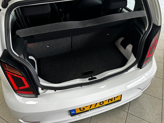 Volkswagen UP! 1.0 BMT move up! /Maps + More! /DAB+! /5-Drs /Airco /Elek. pakket /C.V. afstand /Bluetooth /AUX /Regensensor /Isofix /LED Dagrijverl.