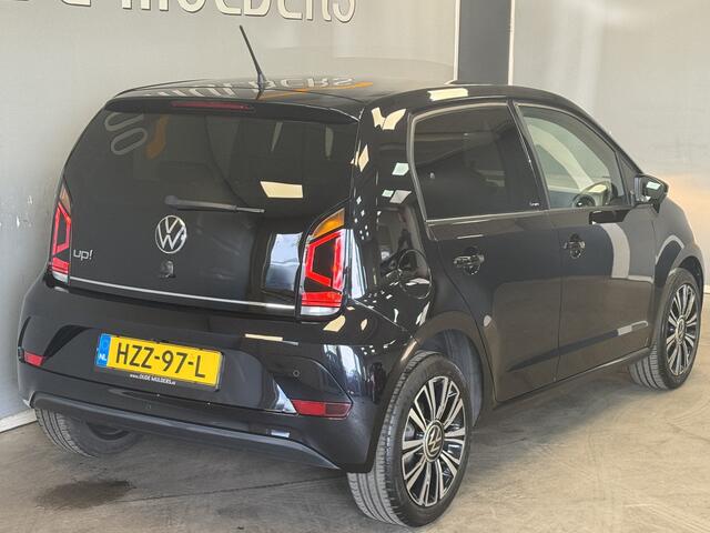 Volkswagen UP! 1.0 Stoelverwarming/Parkeersensoren/ Camera