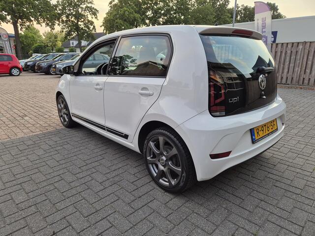 Volkswagen UP! 1.0 BMT move up! Ecc Cruise controle