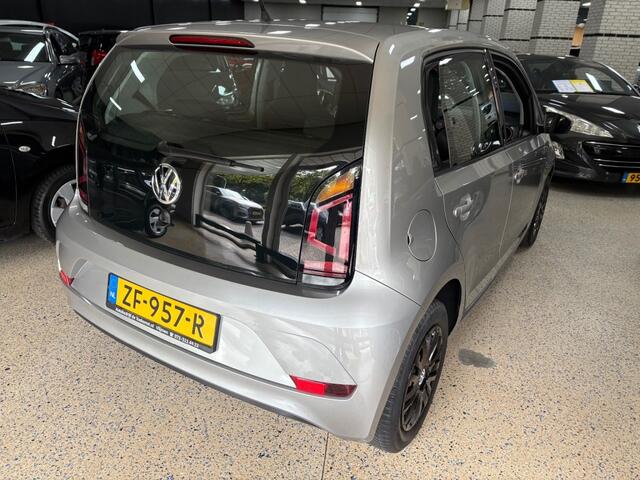 Volkswagen UP! 1.0 BMT MOVE UP! / AIRCO / AUX / DAB RADIO / 5 DEURS