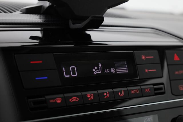 Volkswagen UP! 1.0 60 pk | Achteruitrijcamera | Cruise Control | Airco | LED dagrijverlichting | DAB