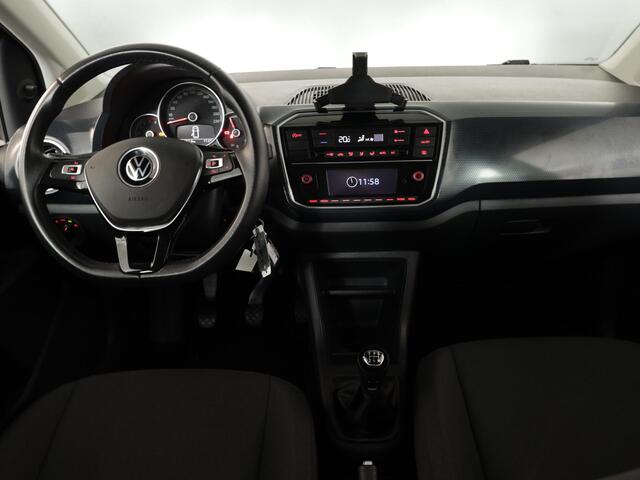 Volkswagen UP! 1.0 65 pk | Verlengde garantie | Navigatie via App | Autom. airco | Cruise control | Parkeersensoren achter | Achteruitrijcamera |