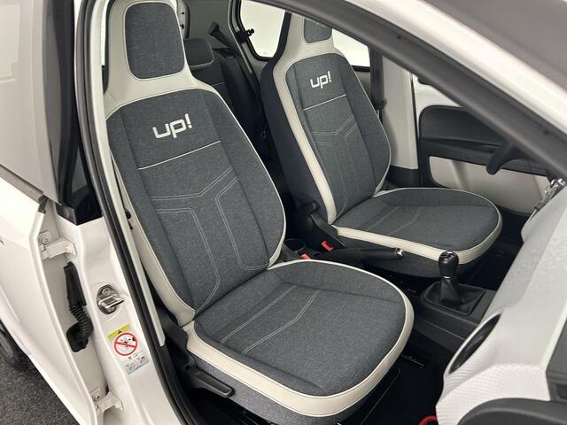 Volkswagen UP! 1.0 60pk BMT spice up! Stoelverwarming Trekhaak Airco Maps&More