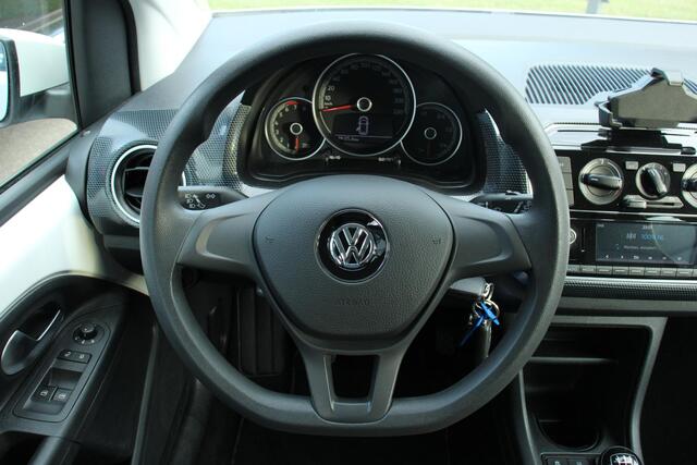 Volkswagen UP! 1.0 BMT move up! 5DRS, AIRCO,95DKM
