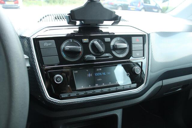 Volkswagen UP! 1.0 BMT move up! 5DRS, AIRCO,95DKM