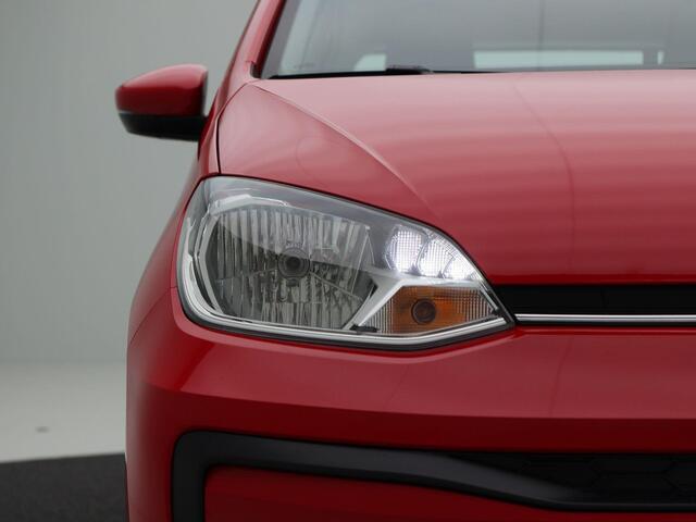 Volkswagen UP! 1.0 BMT move up! | Cruise Control | LED | Bluetooth | Airco | originele Audio | Elektrische Ramen | 51.358 Km!