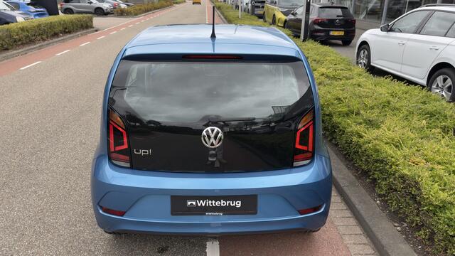 Volkswagen UP! 1.0 BMT move up! / Airco / Metallic