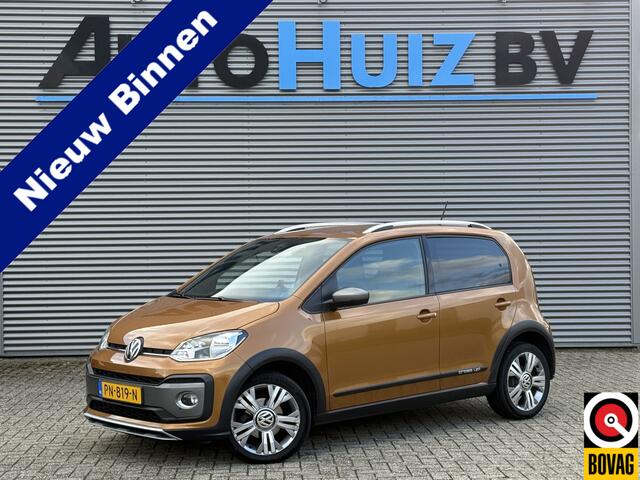 Volkswagen UP! 1.0 BMT Cross up! Cruise Control Climate Control PDC DAB Achteruitrijcamera Lichtmetalen velgen Stoelverwarming