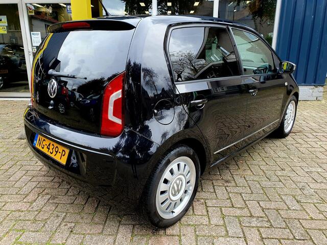 Volkswagen UP! 1.0 high up! BlueMotion All-in prijs!