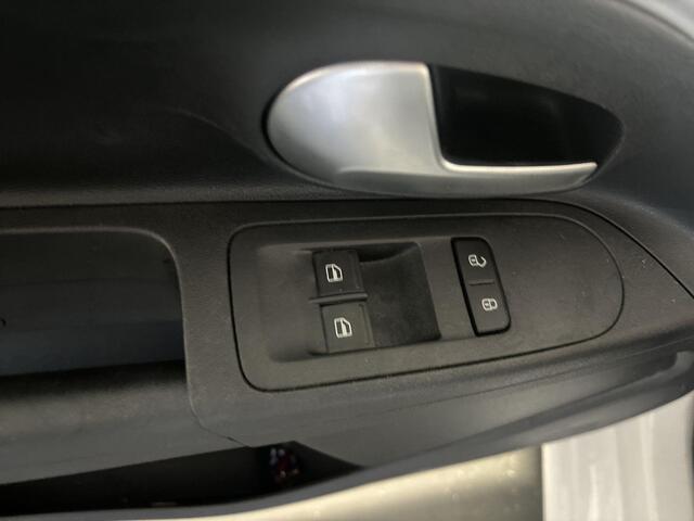 Volkswagen UP! 1.0 65pk · Airco · Elek. Ramen · Radio · Bluetooth · Telefoon Dock · 14'' Inch · Garantie t/m 29-08-2027 of 100.000km