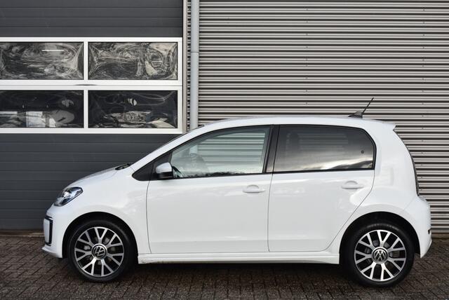 Volkswagen UP! E-UP! STYLE / STOEL VERWARMING / ACHTERUITRIJ CAMERA / 5 DEURS