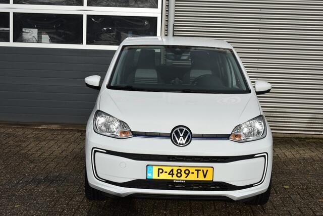 Volkswagen UP! E-UP! STYLE / STOEL VERWARMING / ACHTERUITRIJ CAMERA / 5 DEURS