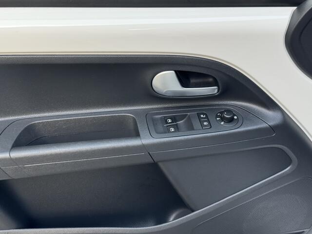 Volkswagen UP! 1.0 MPI 60pk BMT move up! Airco Elektr Spiegels DAB